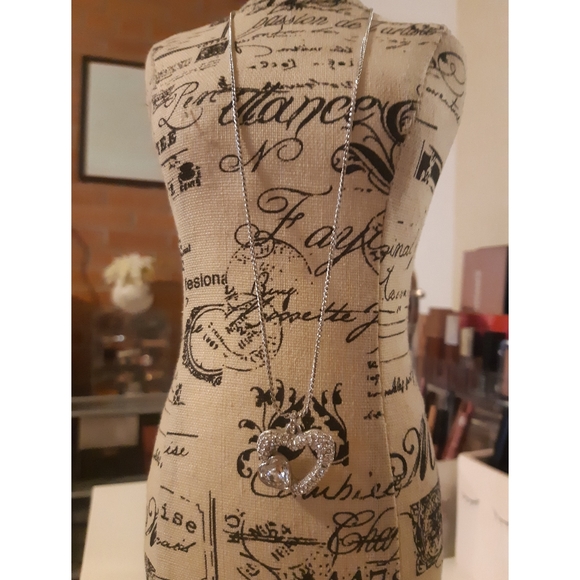 SWAROVSKI Heart Necklace - Picture 3 of 4